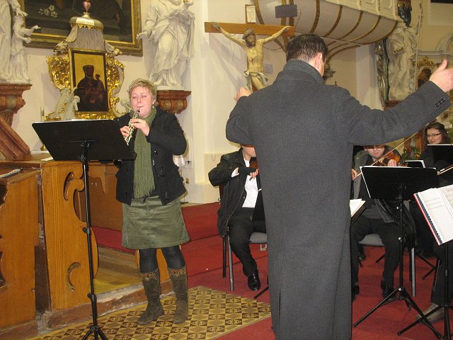 img00004.jpg