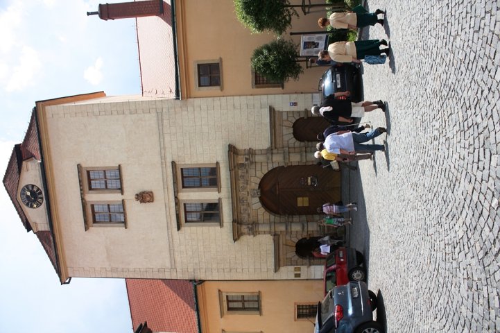 img00008.jpg