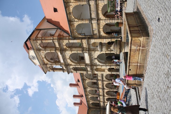 img00013.jpg