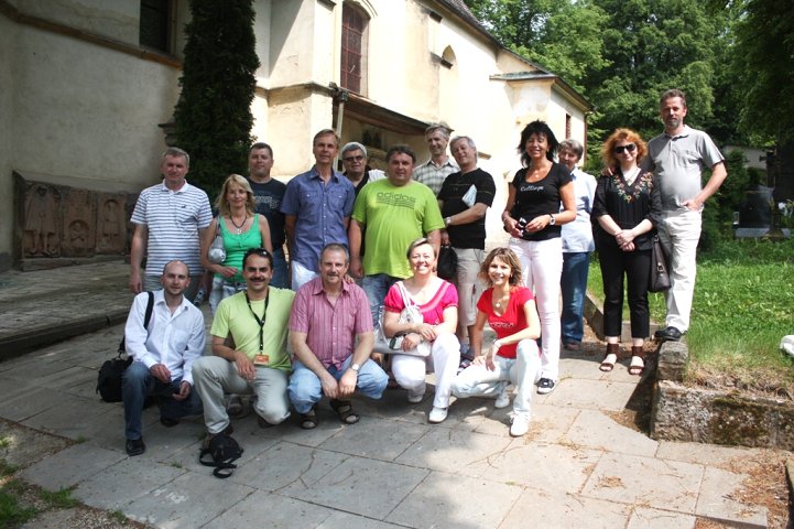 img00015.jpg