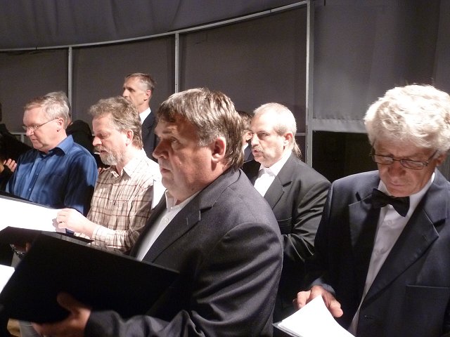 img00002.jpg
