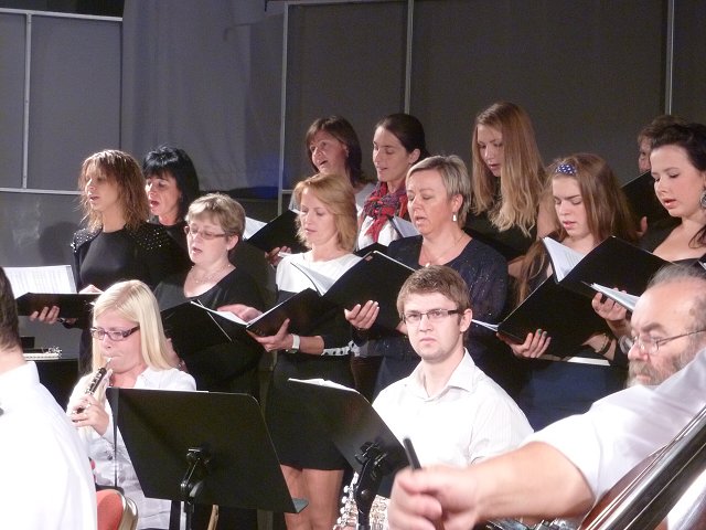 img00004.jpg