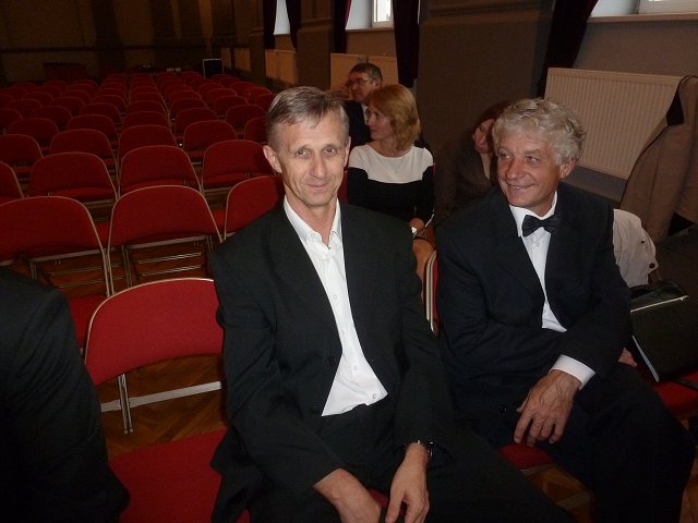 img00019.jpg