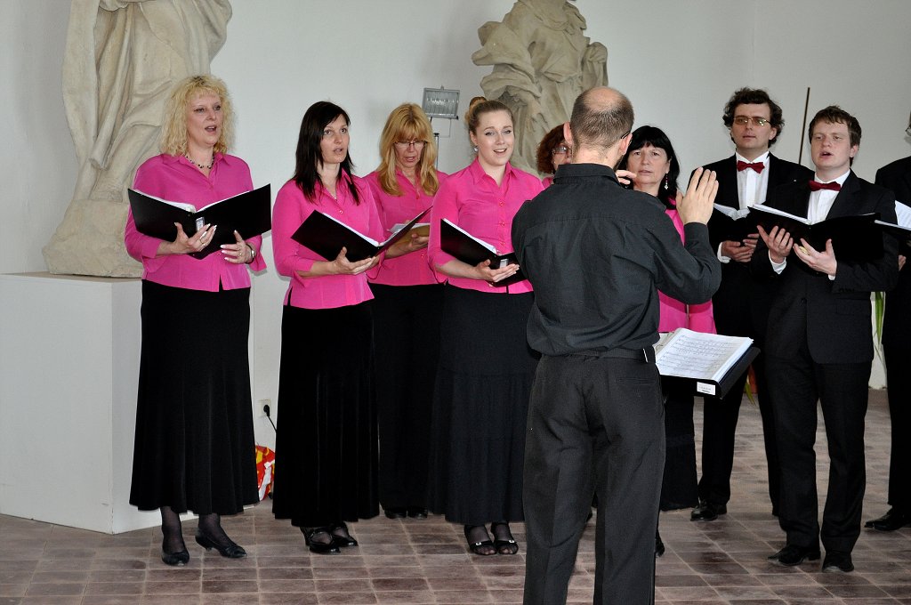 img00002.jpg