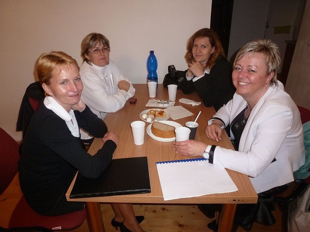 img00004.jpg