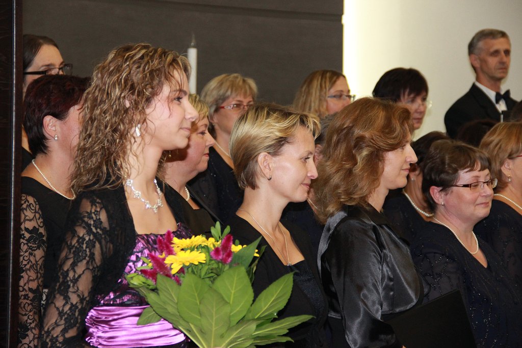 img00018.jpg